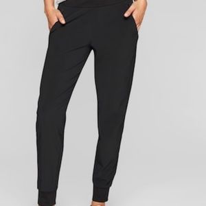 Athleta lined Soho Joggers in 8T
